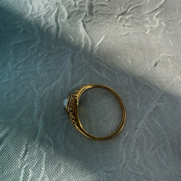 Pearl Ring 18K Gold Plated Stainless Steel Size 8 - Picture 11 of 15